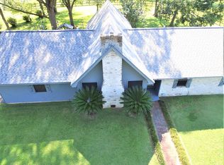 15 Big View Rd, Laurel, MS 39443