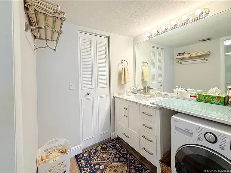 1950 SW Palm City Rd #44205 — Photo 25