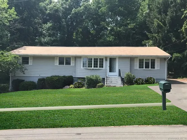 116 Hodder Drive, Hamden, CT 06514