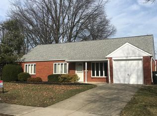 573 Hemlock Dr, Euclid, OH
