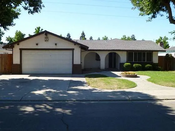 1712 Choctaw Way photo 1