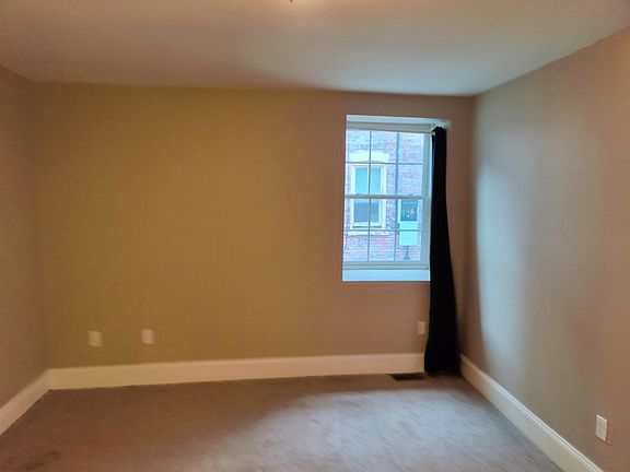 2nd image of 2317 W Fayette St #2