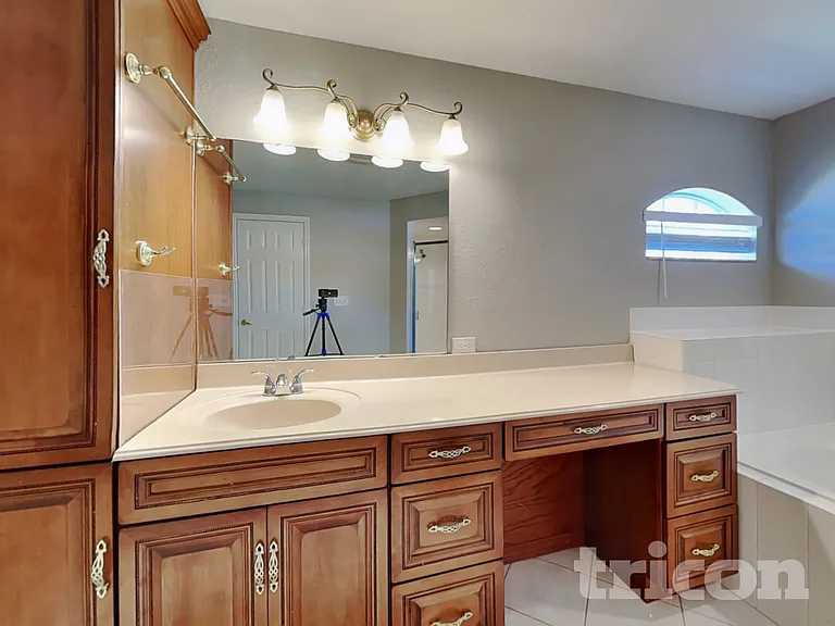 1387 Laurel Glen Dr — Photo 7