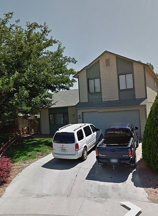 2nd image of 428 Dover Ct