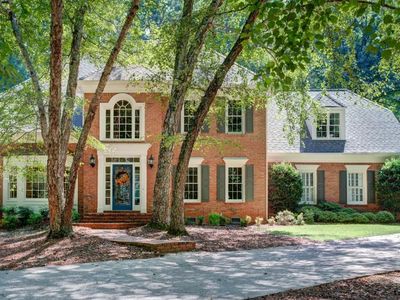 2815 Stoneglen Close, Roswell, GA, 30076
