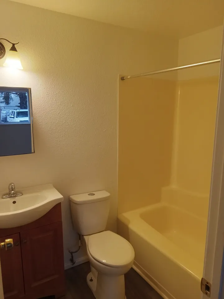 1 bed, 615 sqft, $1,190 — Photo 2