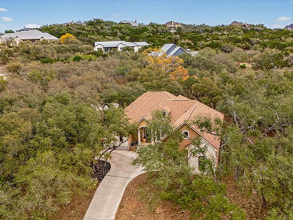 3rd image of 3015 River Way