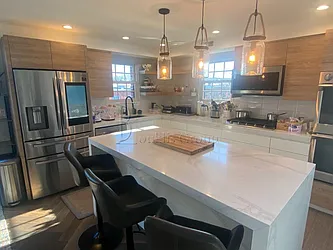 Rented by Bouklis Group