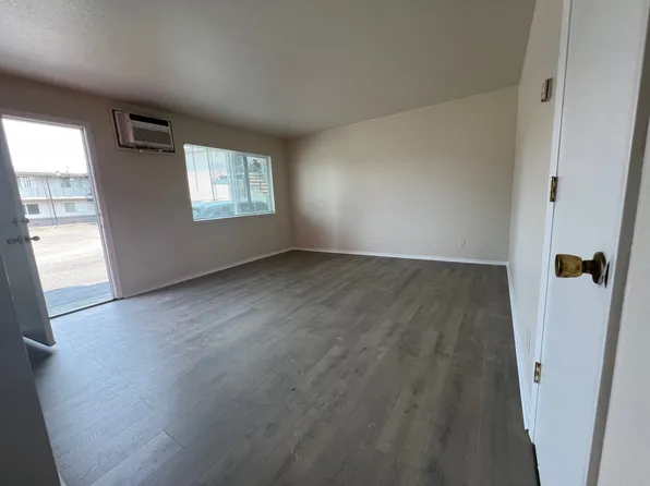 3226 Bell St #19, Sacramento, CA 95821