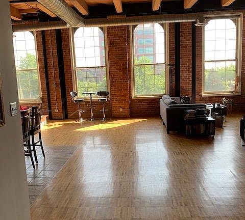 3rd image of 200 River Place Dr #46/408