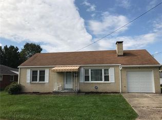 1042 4th Ave, Elizabeth, PA 15037