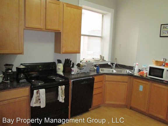 5th image of 1718 Saint Paul St #3599133