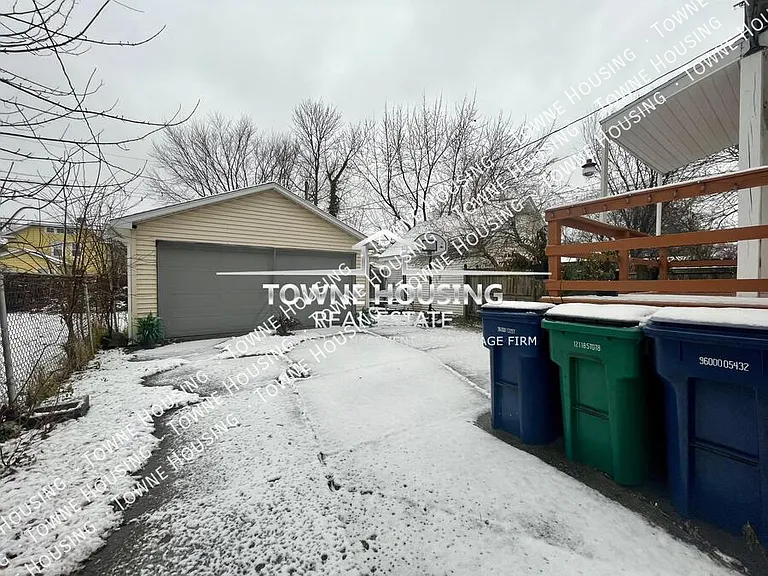 418 Colvin Ave #UPPER — Photo 30