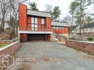 170 Moulton Dr, Lynnfield, MA 01940