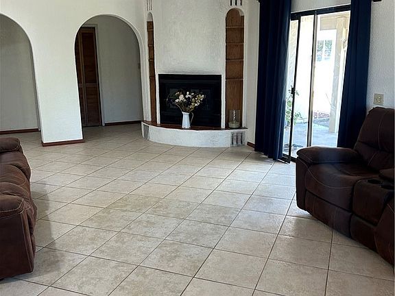 3rd image of 30467 Los Alamos Rd