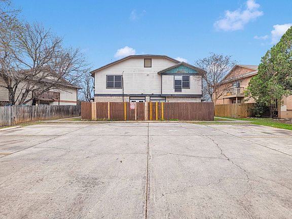 3rd image of 5221 Meadow Fld #1