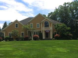 121 Ruddock Rd, Sudbury, MA 01776