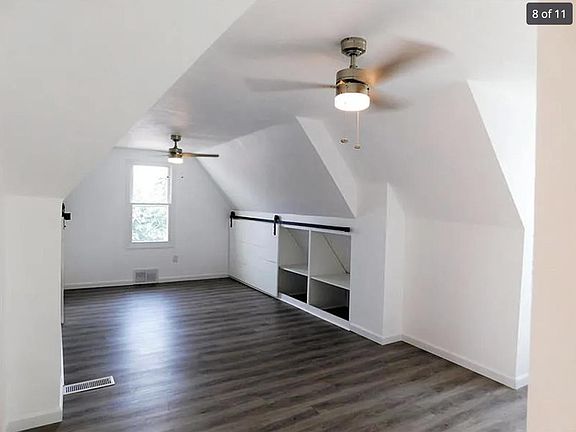 3rd image of 125 Avenue A