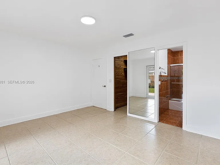 5770 SW 55th St — Photo 20