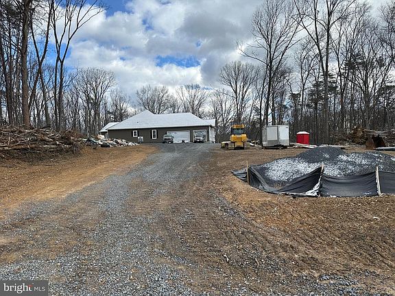 3rd image of 2225 Cedar Grove Rd