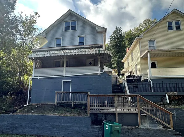685-691 Grant Ave, Carnegie, PA 15106