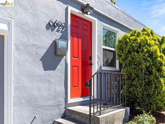 3rd image of 6622 Waldo Ave