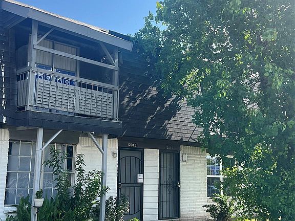 2nd image of 12048 Beechnut St