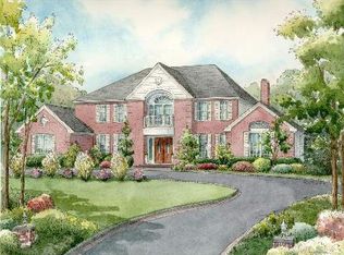 2 Winchester Dr, Muttontown, NY 11545