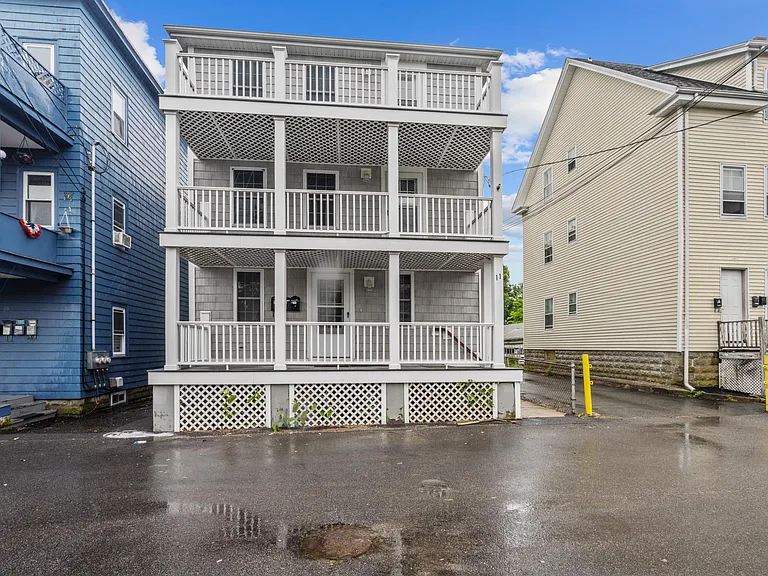 11 Siegel St #3 — Photo 2