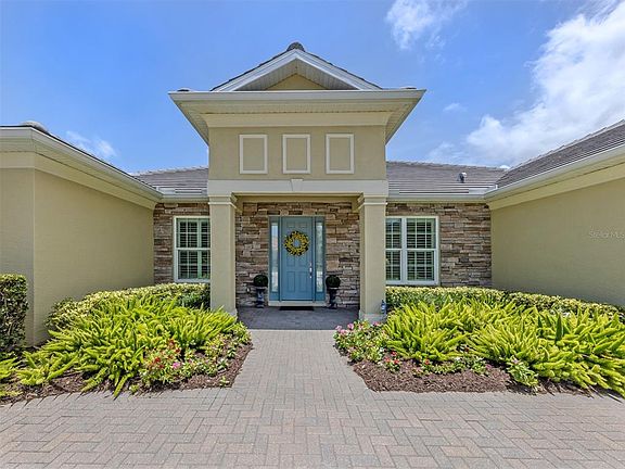 4th image of 19751 Cobblestone Cir