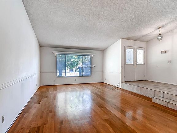 5th image of 3172 Brockington Dr