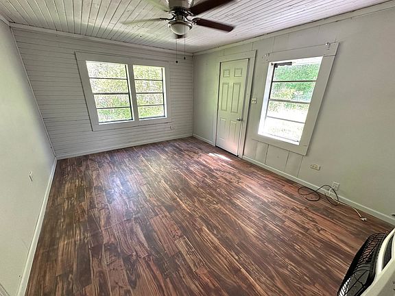 3rd image of 3 Minshew Rd NE
