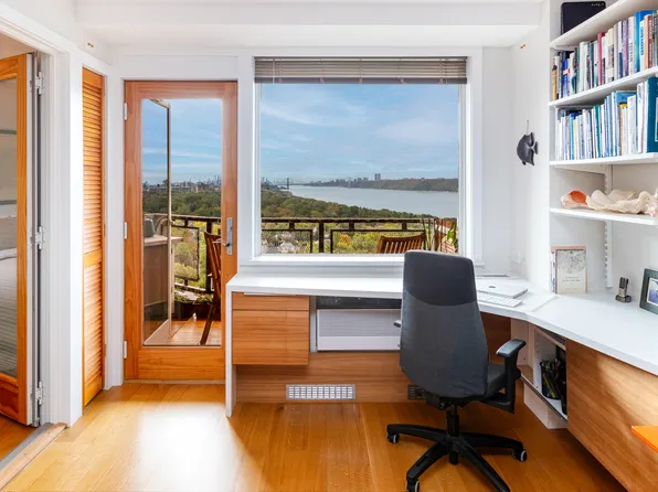 5700 Arlington Avenue image 7 of 12