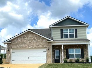 804 Pinhoti St, Johnson City, TN 37604