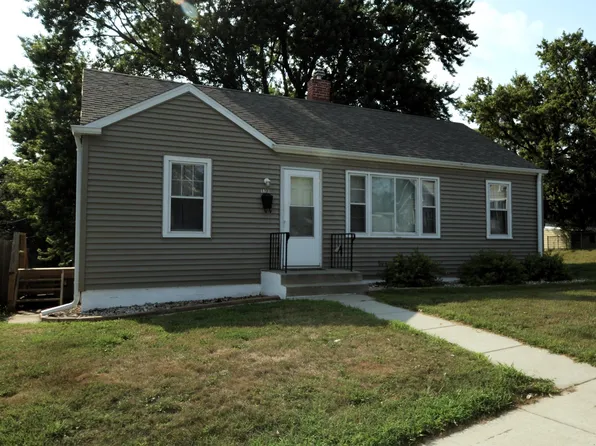 1701 S Helen St, Sioux City, IA 51106