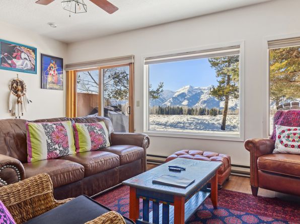 330 E Sagebrush Dr #D, Jackson, WY 83001 – 3-bedroom rental in Jackson