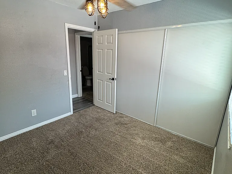 6642 Rosemary Ct — Photo 7