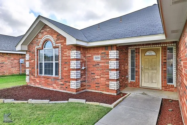5109 Many Waters Dr — Photo 42