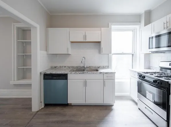 649 4th St Unit 2, Troy, NY 12180