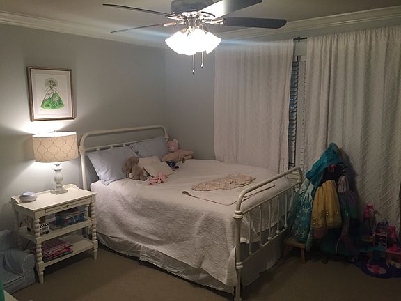 5th image of 1338 Ross Ave