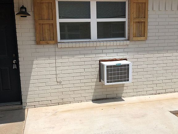 3rd image of 5434 40th St #27-LRE-26