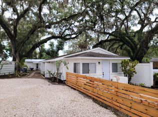 300 42nd Ave E APT 2, Bradenton, FL 34208
