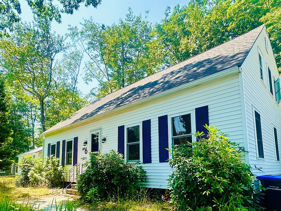 1st image of 6 Shady Ln