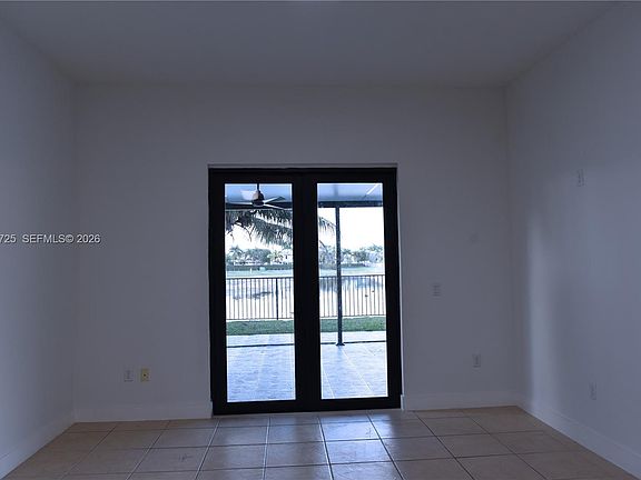 4th image of 3771 SE 5th Ct