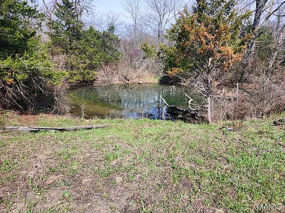 2nd image of 0M Huggins Rd