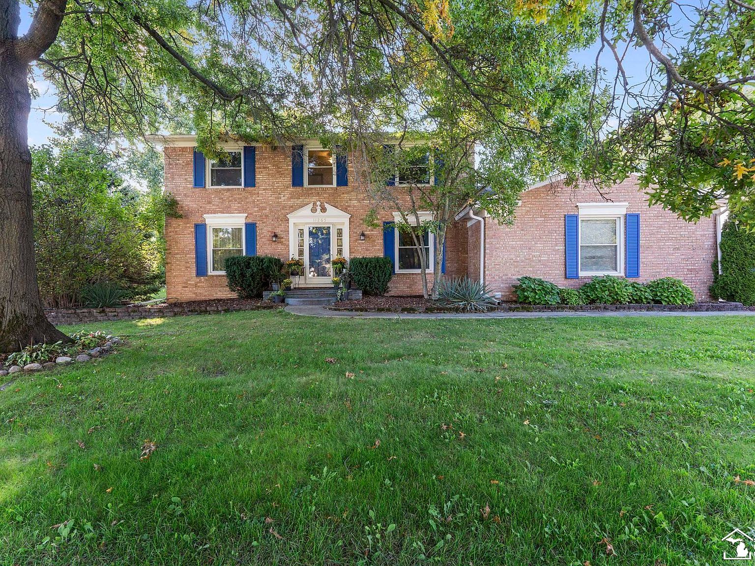 11265 Bellwood Dr, Plymouth, MI 48170