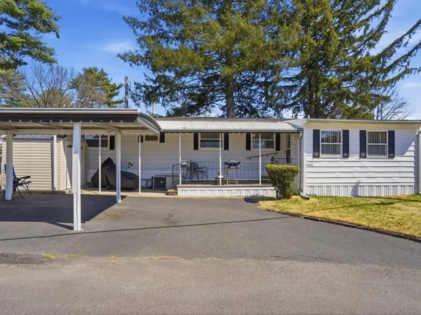 1346 Newport Ave #C-11, Attleboro, MA 02703