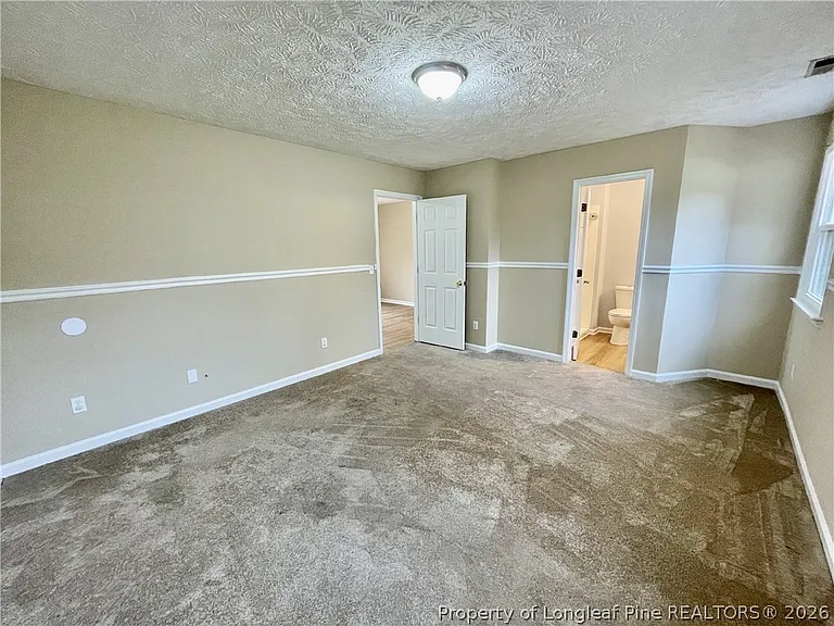 623 Daharan Dr — Photo 9