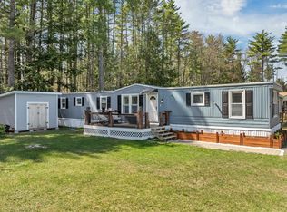 11 Chancellor Dr, Concord, NH 03303