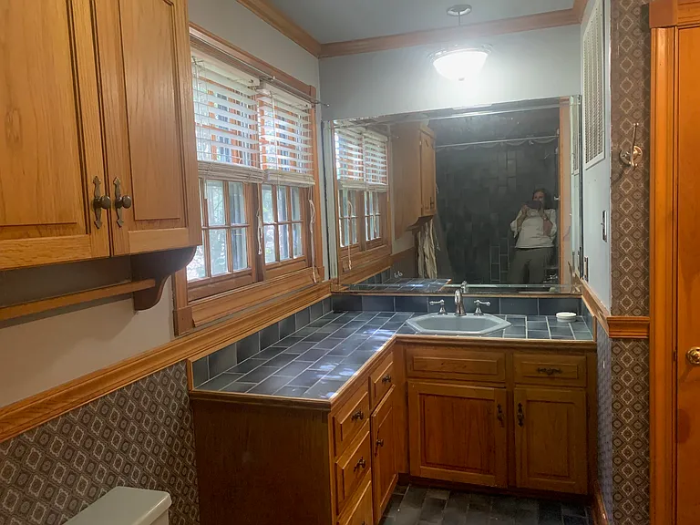 Upstairs bathroom